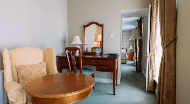 Двухместный полулюкс Sheedys Hotel
