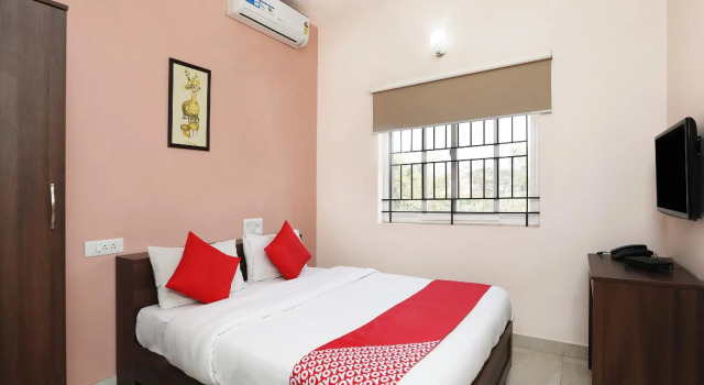 OYO 28191 Indra Comforts, Rezervovat Hotel Hotely v Bangalore s parkováním, Parkování