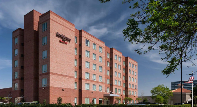 Residence Inn Houston West Energy Corridor, Забронировать Отель Отели Энерджи Коридора с бассейном, Бассейн
