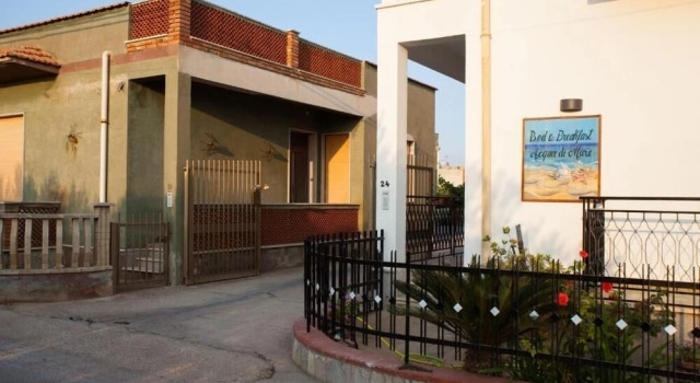 Acqua di Mare, Book Bed and Breakfast Hotels in Sicily with Parking, Parking
