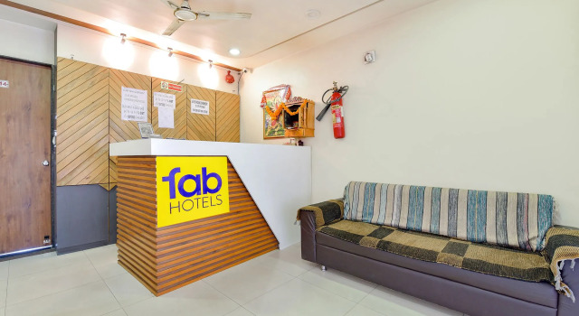Fabhotel Crystal, Rezerwuj Hotel Hotele w Gujarat ze śniadaniem, Śniadanie