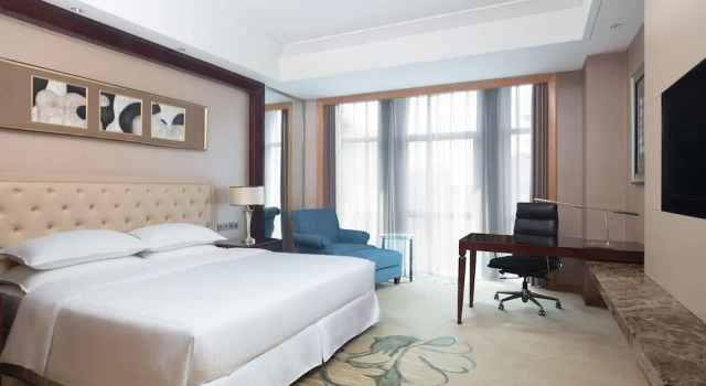 Двухместный номер Executive Sheraton Changzhou Xinbei Hotel
