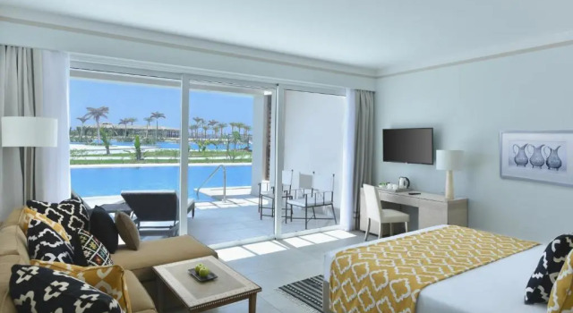 Двухместный номер Swim Up Deluxe Steigenberger Resort Alaya - Adults Friendly 16 Years Plus