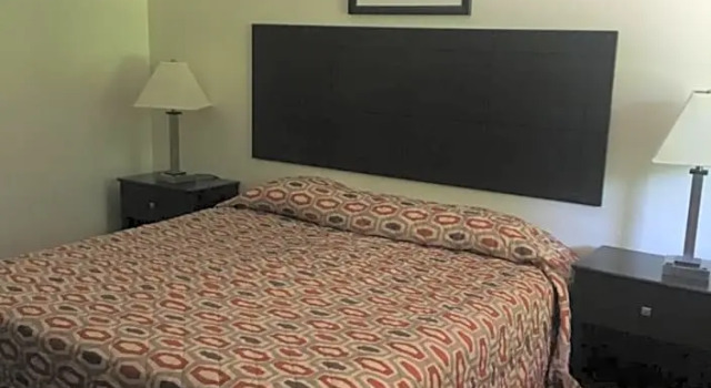 Люкс Woodlawn Hills Motel