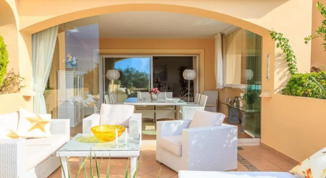 Апартаменты Deluxe Sea Breeze Luxury Hacienda Elviria - EaW Homes