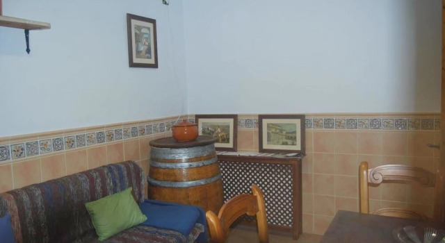 House With 2 Bedrooms in Torrejón el Rubio, With Wonderful Mountain Vi, Prenota Hotel Hotel a Estremadura con parcheggio, Parcheggio