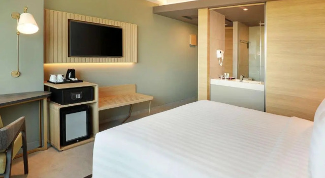 Двухместный номер Superior Mercure Makassar Nexa Pettarani
