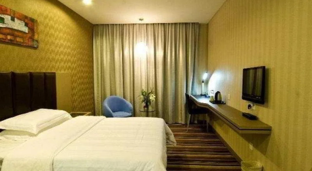 Shanshui Trends Jiuyanqiao Branch, Boek Hotel Hotels in Chengdu met parkeren, Parkeren