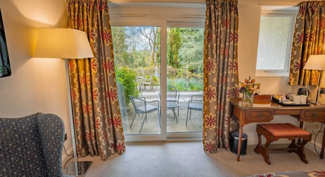 Номер Standard с балконом Burn How Garden Hotel - Bowness on Windermere