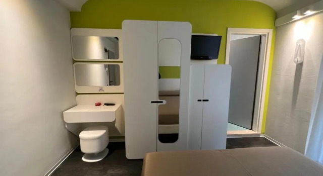 Двухместный номер Deluxe с балконом Hotel Magic