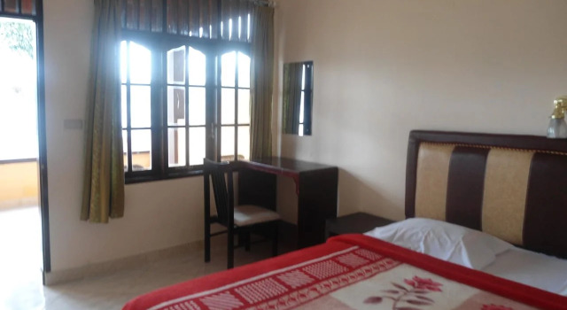 Hariara Guest House, Book Guesthouse Tuk Tuk 