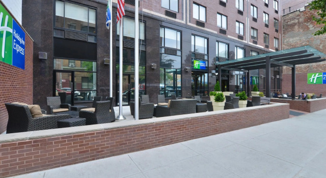 Holiday Inn Express New York - Manhattan West Side by IHG