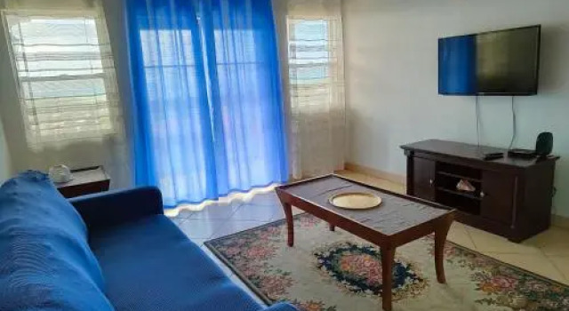 Belvedere Holiday Home, Book Hotel St.John.s 