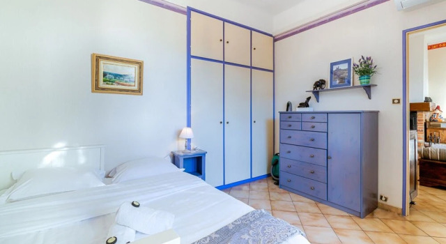 AC House With Garden and Terrace Calanques, Забронировать Отель Марсель Буш-дю-Рон