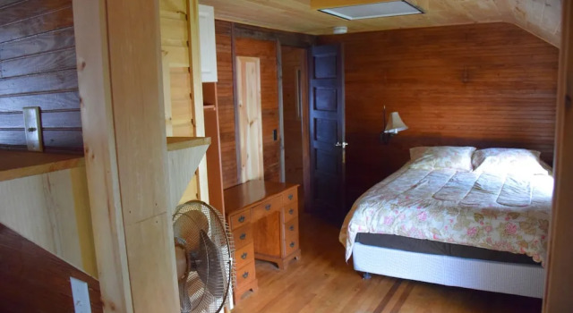 Двухместный номер Standard Townhouse Hotel