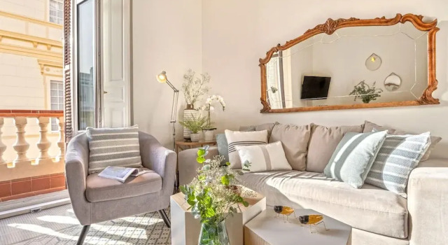 Cervantes Suites OnlyMalaga, Забронировать Апартаменты/квартира Апартаменты Малаги, рядом с Salamanca Market, Апартаменты/квартира