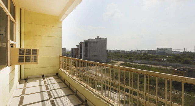 OYO flagship 75848 Unique Residency, Забронировать Отель Нойда штат Уттар-Прадеш