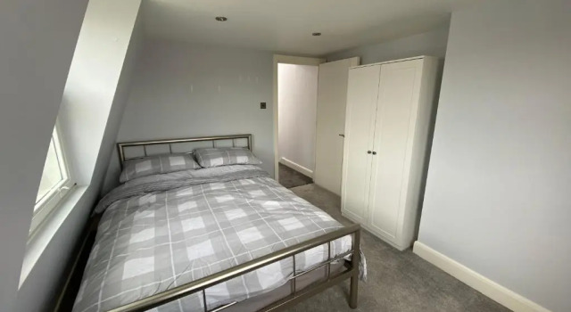 3 bed Apartment in Colliers Wood, Varaa Huoneisto Asunnot kohteessa Merseyside, Huoneisto