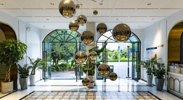 The shantel hotel, Boek Hotel Mengzi Yunnan