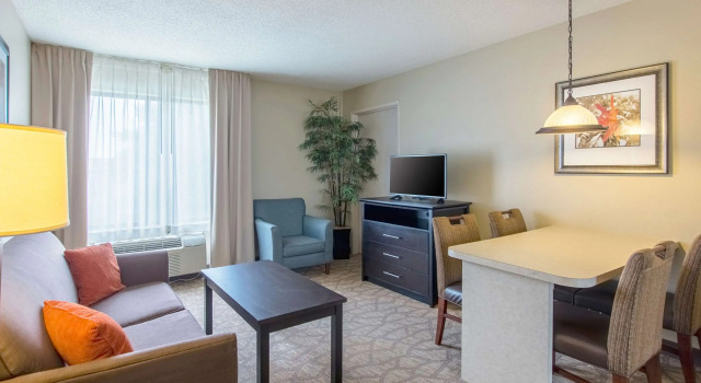 Comfort Inn East, Prenota Hotel Hotel a Indiana con parcheggio, Parcheggio