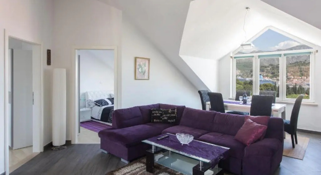 Apartments Laledo, Забронировать Апартаменты/квартира Отели Дубровника с парковкой, рядом с Пляж Мандрач, Парковка