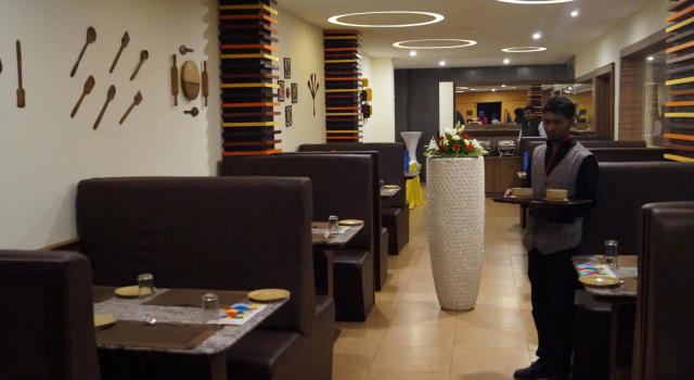 Hotel Vinayaga Inn, Varaa Hotelli Udagamandalam Tamil Nadu