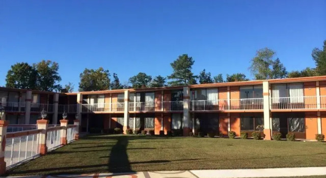 Days Inn Greensboro East