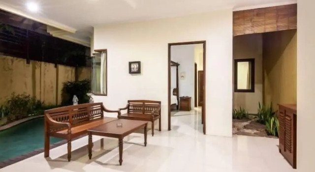 Вилла PB - 10BR · 10-BR Private Pool Villa Walk to Seminyak Beach