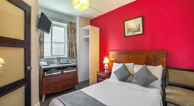 Двухместный номер Standard The Strand Hotel
