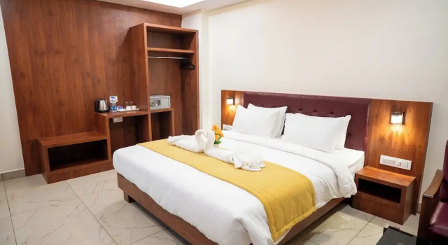 Номер Deluxe Hotel The Pearl Shine