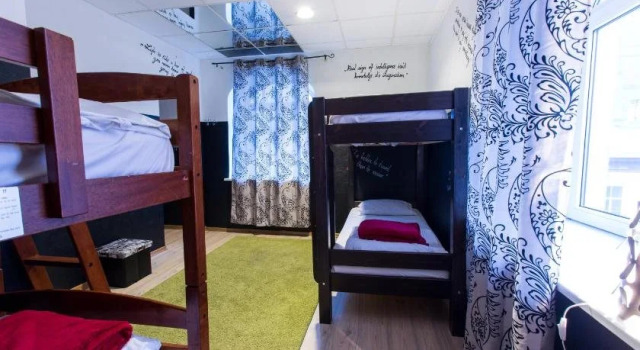The Monks Bunk Hostel, Забронировать Отель Таллин Харьюмаа, рядом с Конгресс-центр Tallinn Creative Hub