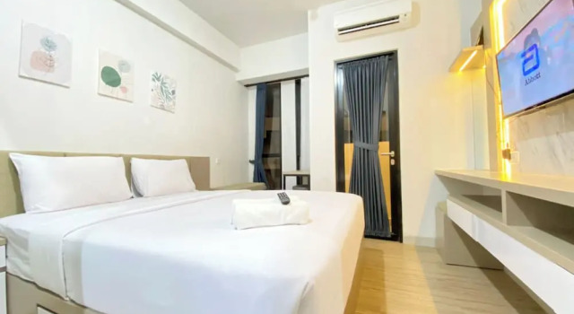 Good Choice And Homey Studio At The Alton Apartment