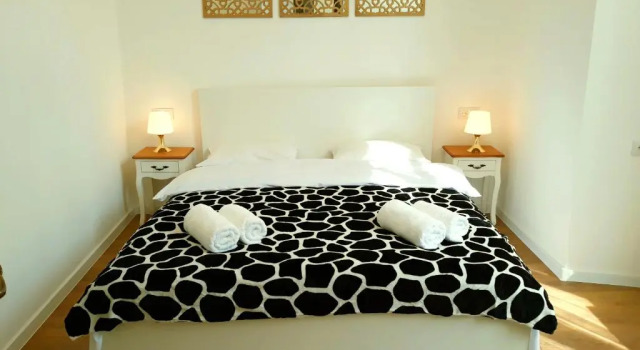 Апартаменты Diplomat Apartment