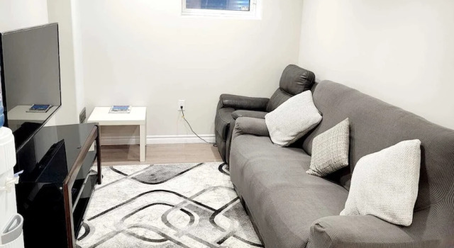 Stunning - Basement Apt in Barrie, Reserva ahora Apartamento Barrie Condado de Simcoe
