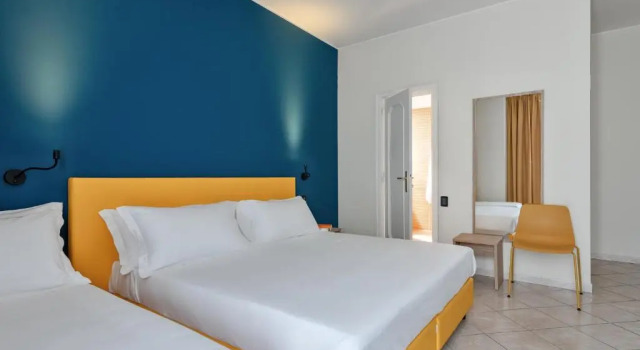 Трёхместный номер Standard Hotel Riva