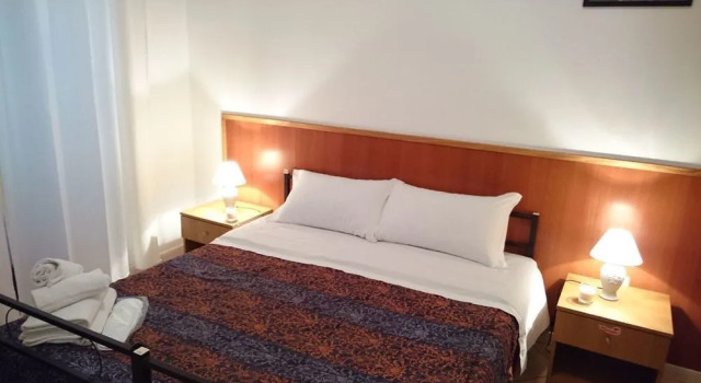 Uniq Guesthouse, Забронировать Гостевой дом Гостевые дома Рима, рядом с Piazza San Giovanni in Laterano, Гостевой дом