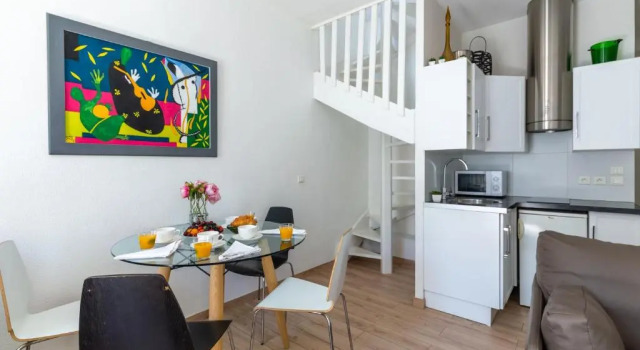 Апартаменты Apartment on Dante street next to the sea