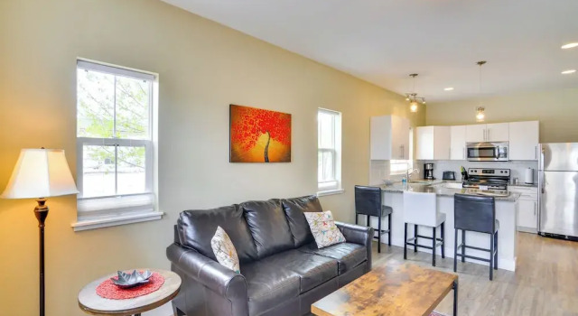 Апартаменты Downtown Buena Vista Condo: Walk to River & Cafes!