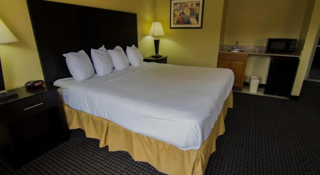 Люкс с балконом Best Western Lakewinds