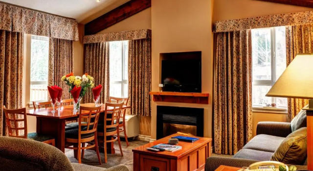 Люкс с 2 комнатами Pemberton Valley Lodge
