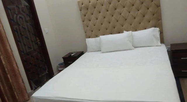 Dove inn Hotel near Shaukat Khanum Hospital