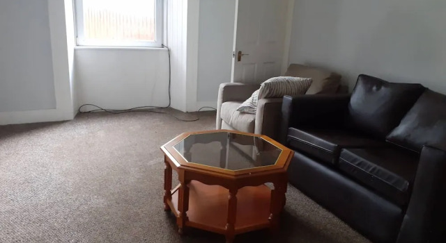 Spacious 2-bed Apartment in North of Glasgow, Prenota Appartamento Kirkintilloch Strathclyde