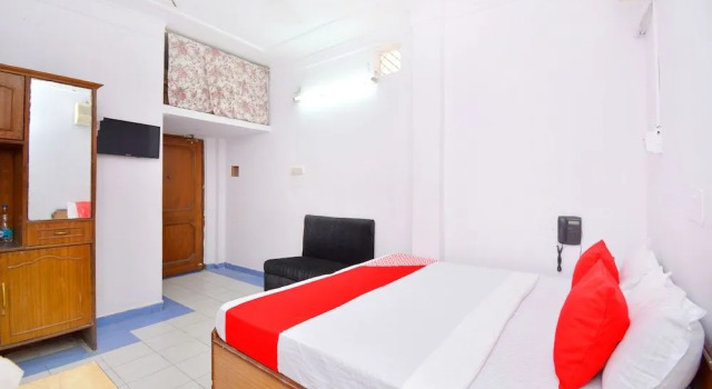 OYO 40793 Hotel S--55 Inn