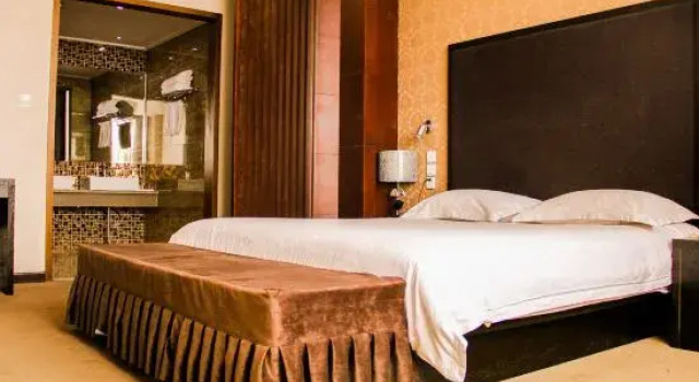 Люкс Deluxe Xiuwu Zhongzhou Laurel Hotel (Xiuwu Station)