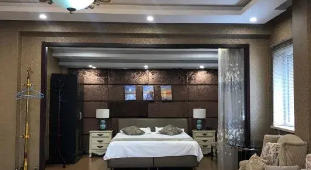 Люкс Deluxe Zhongyang Hongguan Hotel Harbin Zhongyan Main Street