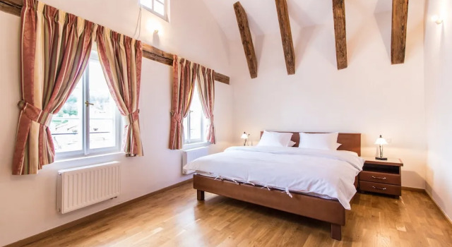 Camera Deluxe Residence Thunovska