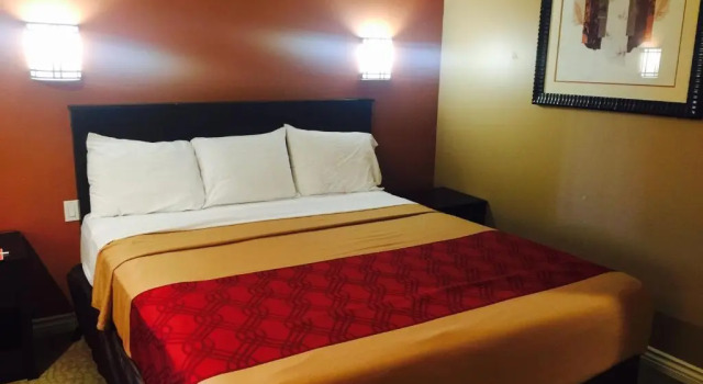 Номер Standard Baymont by Wyndham Ontario
