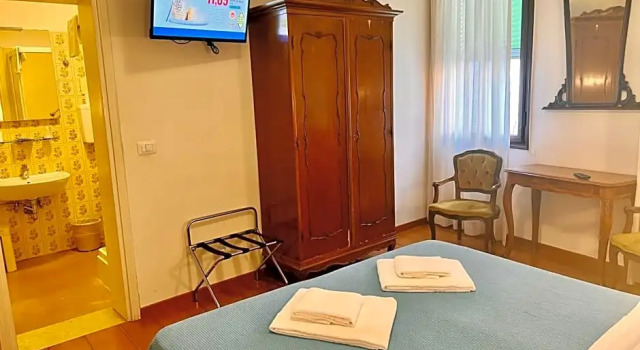 Трёхместный номер Deluxe с видом на канал Hotel Canada