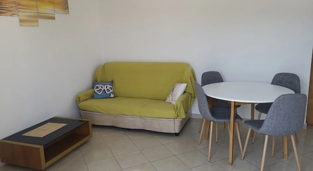 Apartment Marta, Varaa Huoneisto Hotellit Kvarner Islands uima-altaalla, Uima-allas