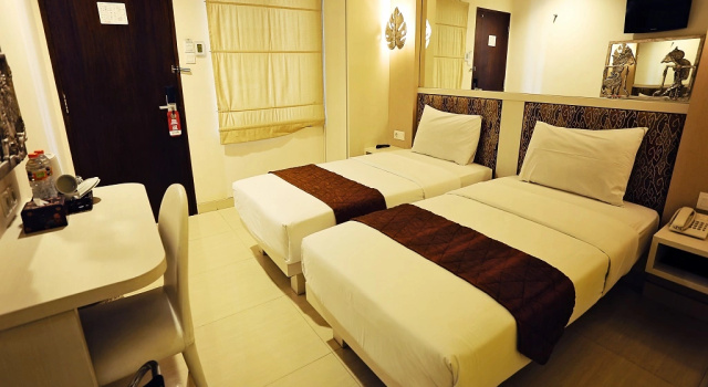 Superior Twin room Pyrenees Jogja Hotel